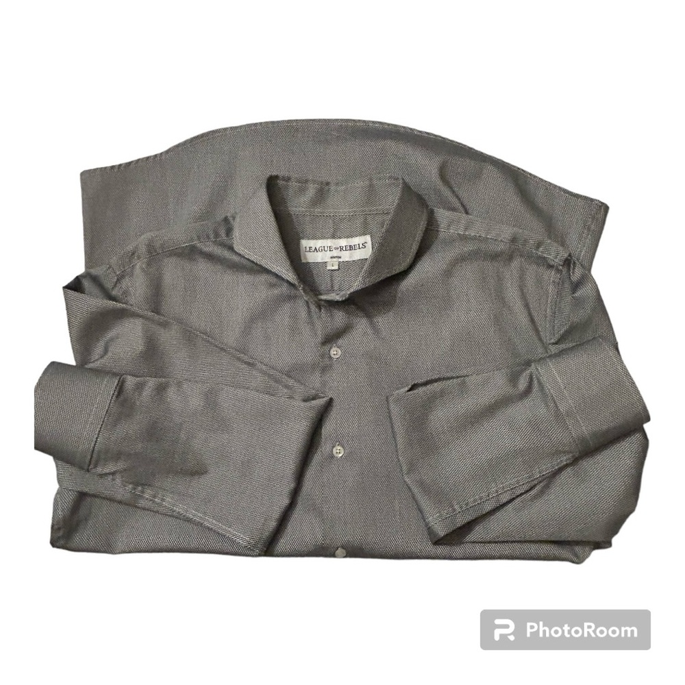 League of Rebels Black/White Dress Shirt (LARGE)